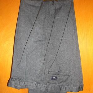 EUC DOCKER'S NO WRINKLE TWILL MEN'S PANTS